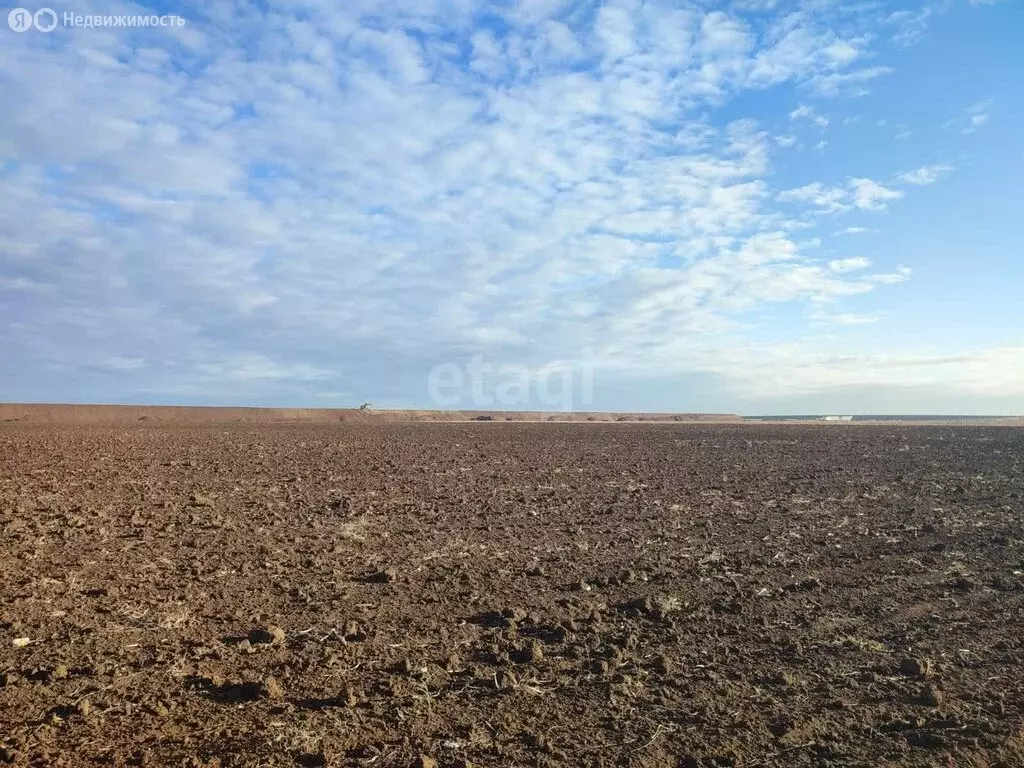 Участок в село Войково, Школьная улица (2506.5 м) - Фото 0