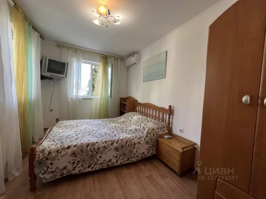 1-к кв. Крым, Ялта ул. Дражинского, 11 (35.0 м) - Фото 0
