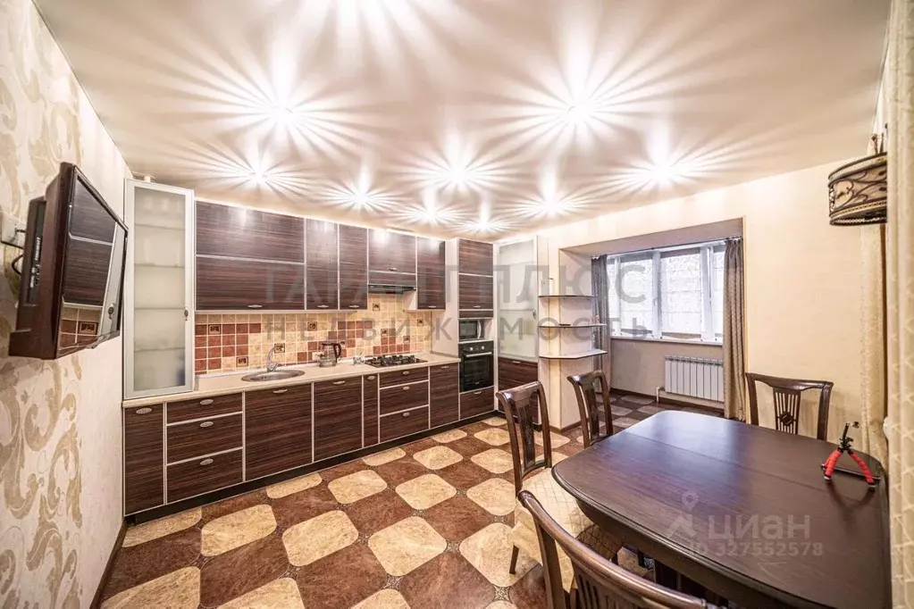 2-к кв. Липецкая область, Липецк ул. Космонавтов, 92 (76.0 м) - Фото 1