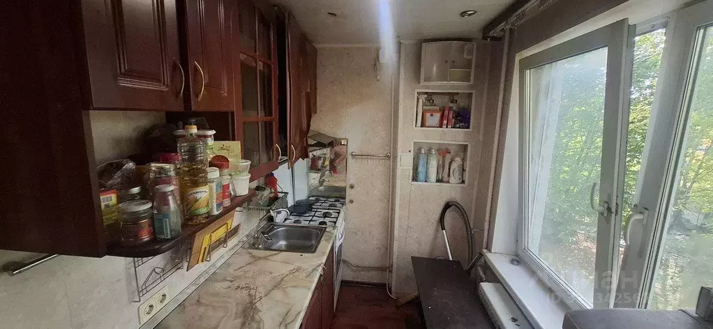 2-к кв. Московская область, Красногорск ул. 50 лет Октября, 8 (41.9 м) - Фото 1