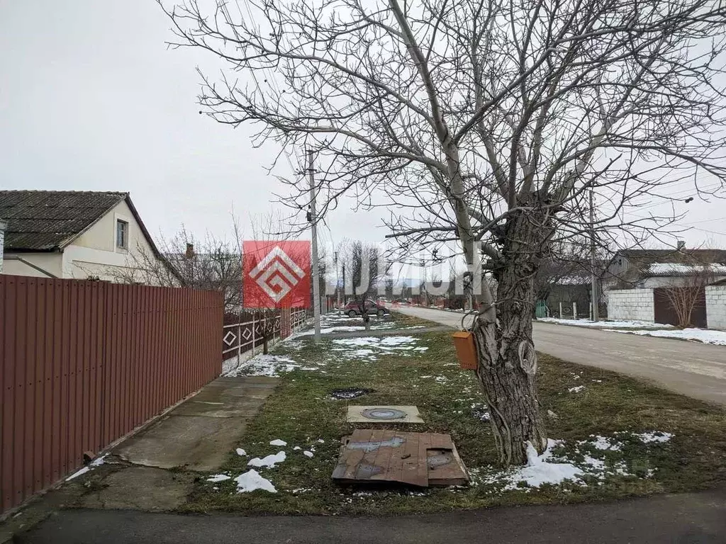 Дом в Крым, Белогорский район, с. Васильевка ул. Валерия Демина (75 м) - Фото 1