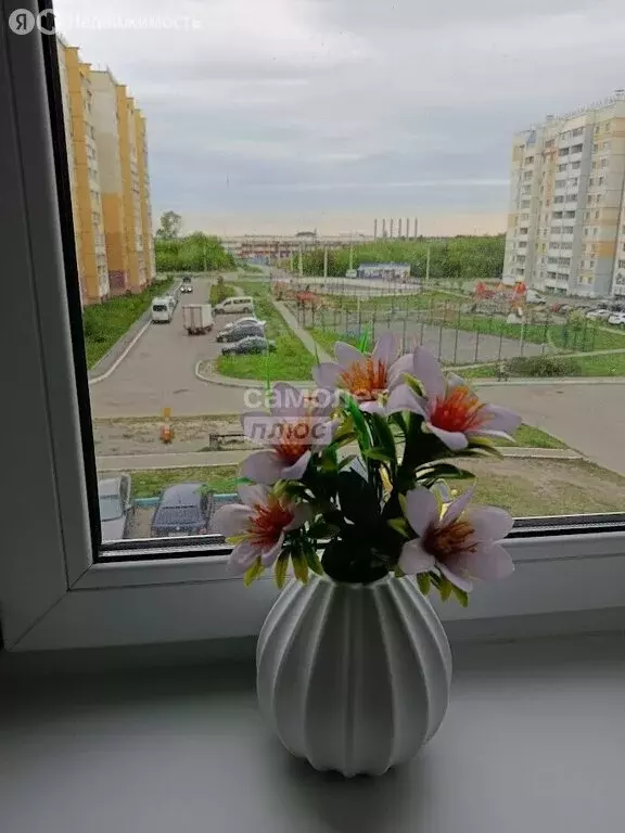 2-комнатная квартира: Копейск, улица Короленко, 4Б (48 м) - Фото 1