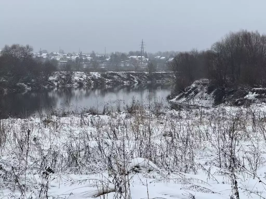 Участок в Калужская область, Калуга городской округ, д. Угра ул. 1-я ... - Фото 2