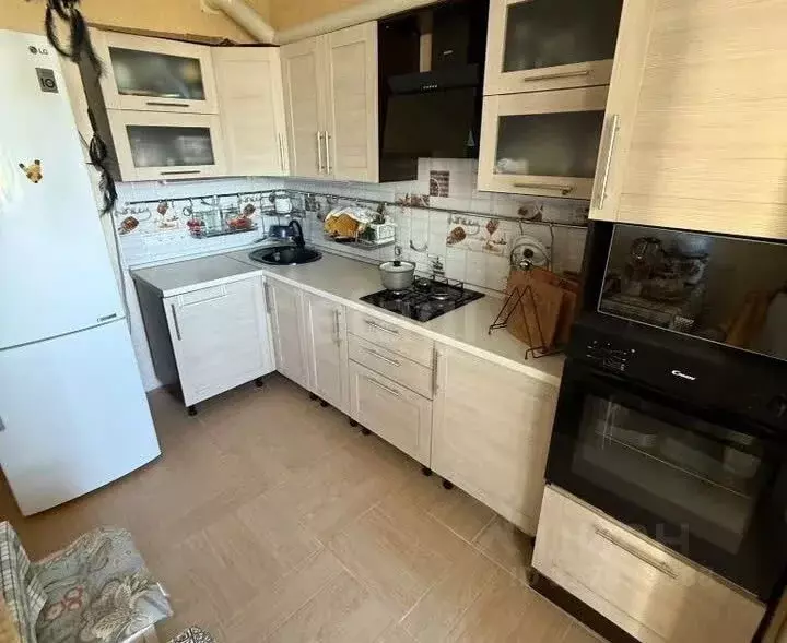 2-к кв. Крым, Симферополь ул. Лексина (55.0 м) - Фото 2