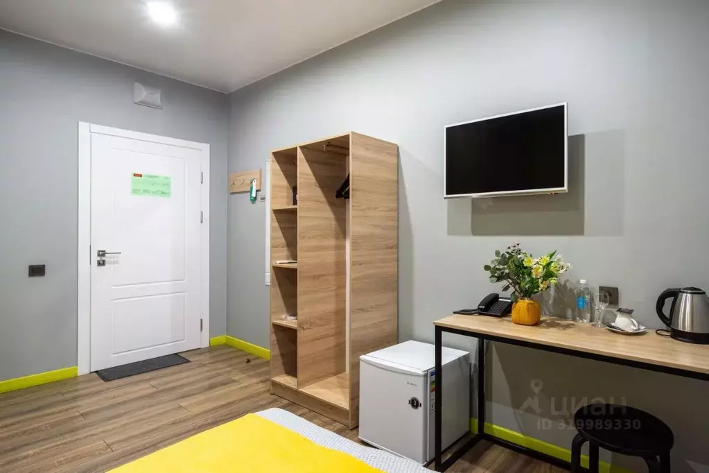 Комната Санкт-Петербург Полтавская ул., 3 (15.0 м) - Фото 1