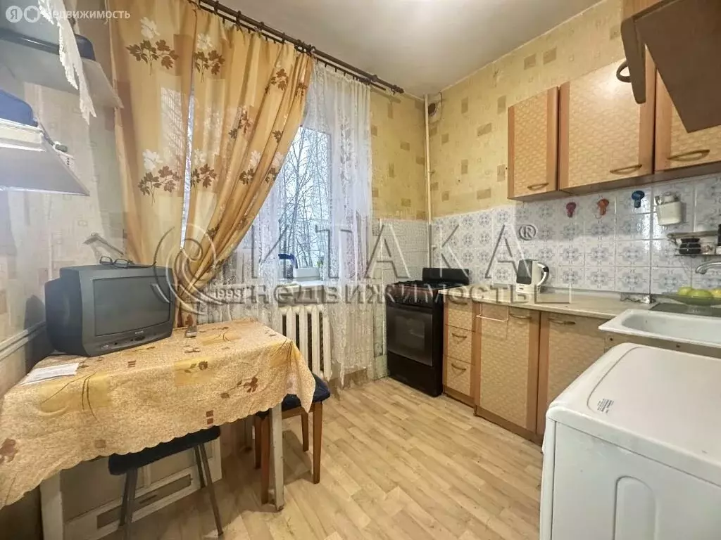 1-комнатная квартира: городской посёлок Кузнечное, улица Гагарина, 2 ... - Фото 2