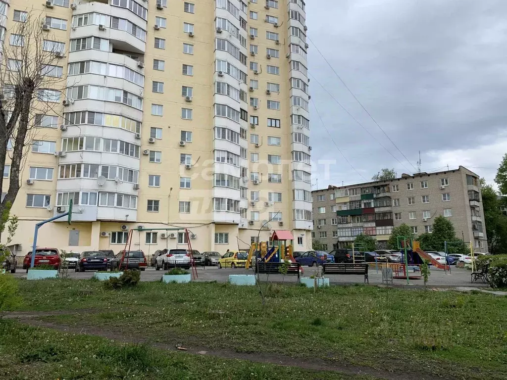 2-к кв. Липецкая область, Липецк ул. Космонавтов, 3А (77.0 м) - Фото 1