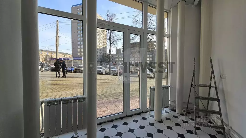 Торговая площадь в Челябинская область, Челябинск просп. Ленина, 42 ... - Фото 1