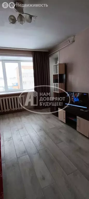 2-комнатная квартира: Чернушка, Коммунистическая улица, 35В (49.1 м) - Фото 1