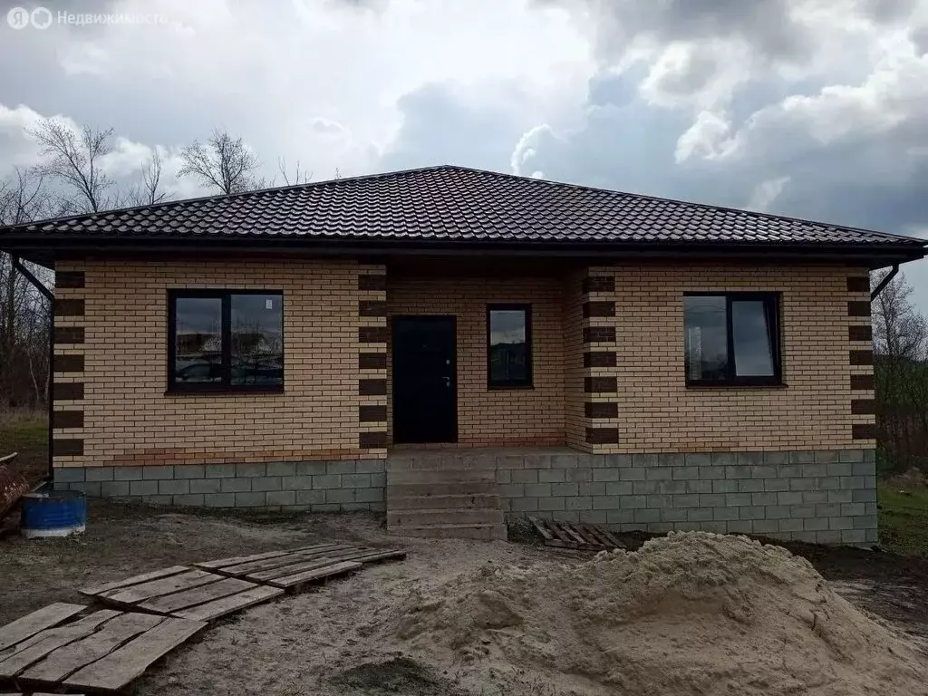 Дом в Строитель, улица Беседина (114 м) - Фото 2