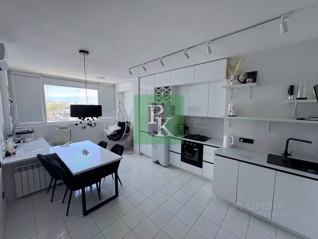 1-к кв. Севастополь ул. Руднева, 28Б (56.4 м) - Фото 1