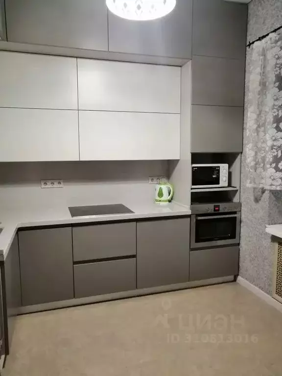 2-к кв. Иркутская область, Иркутск ул. Карла Маркса, 33 (60.0 м) - Фото 0