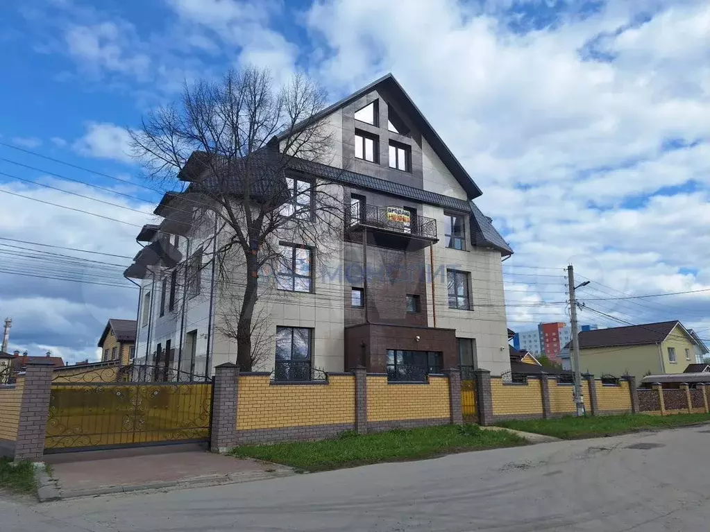 Продажа здания 851м в городе Бор - Фото 0