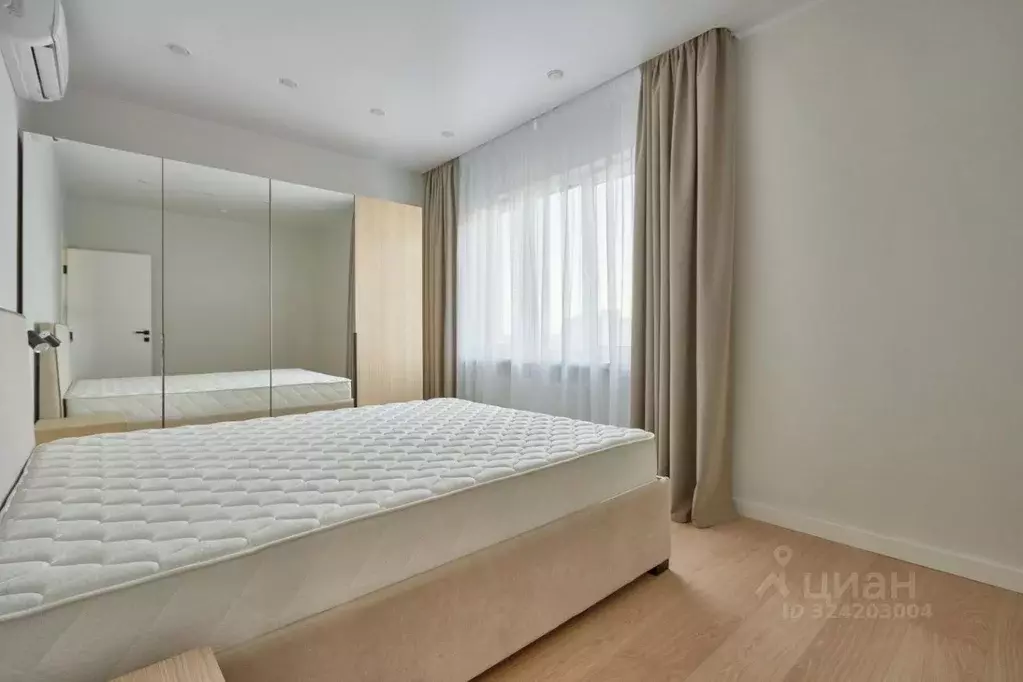 3-к кв. Липецкая область, Липецк ул. М.И. Неделина, 4Д (80.0 м) - Фото 1