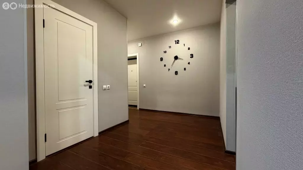 1-комнатная квартира: Казань, улица Адоратского, 17 (50 м) - Фото 1