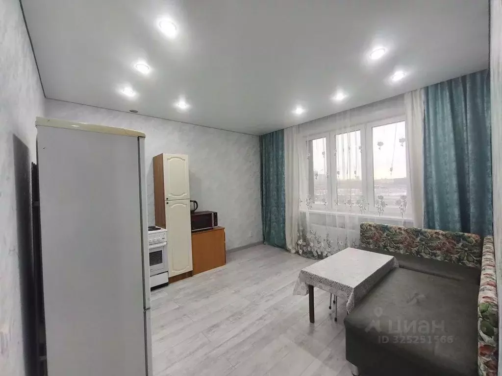 2-к кв. Тюменская область, Тюмень Новгородская ул., 9Б (46.8 м) - Фото 2