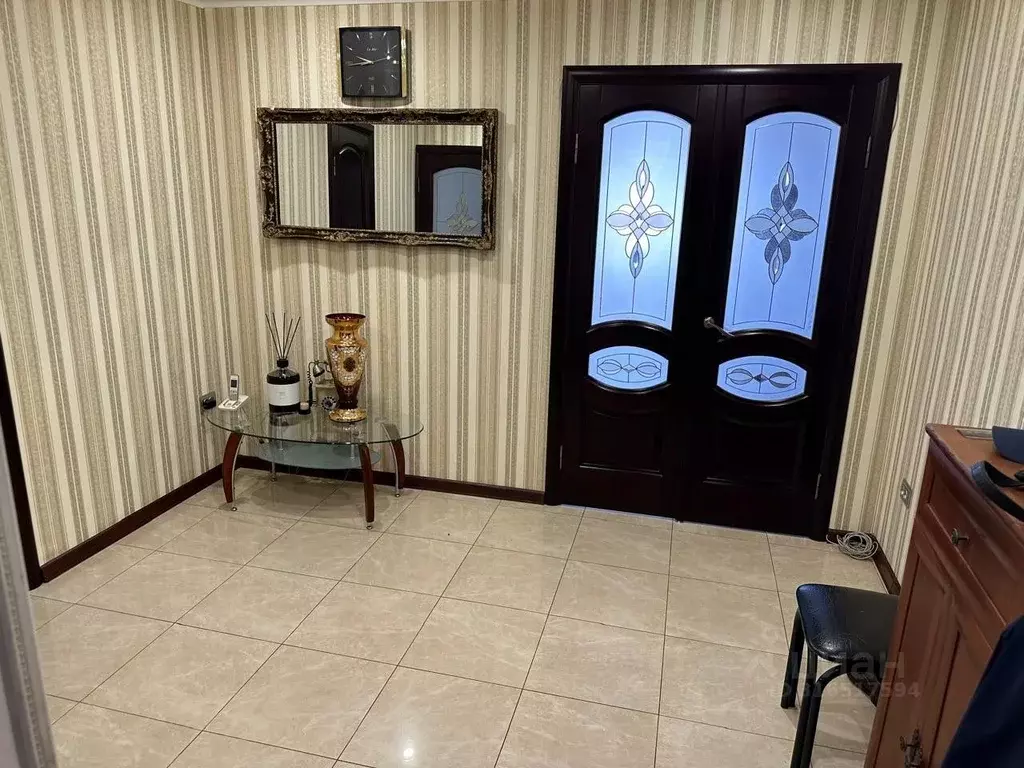 3-к кв. Северная Осетия, Владикавказ ул. Бимболата Ватаева, 57 (87.0 ... - Фото 0