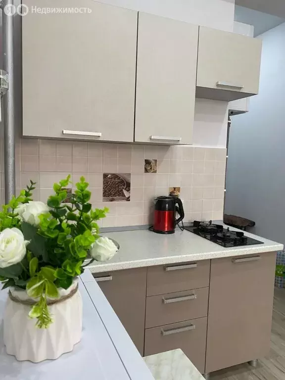 Квартира-студия: Сочи, микрорайон Новый Сочи, Санаторная улица, 48А ... - Фото 1