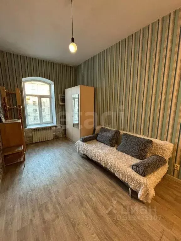 Комната Санкт-Петербург Кузнечный пер., 19-21 (24.0 м) - Фото 0