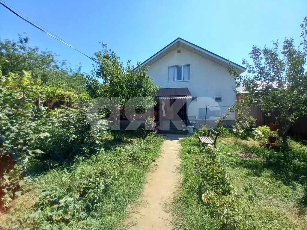 Дом в Краснодарский край, Темрюк Славянская ул., 5 (200 м) - Фото 0