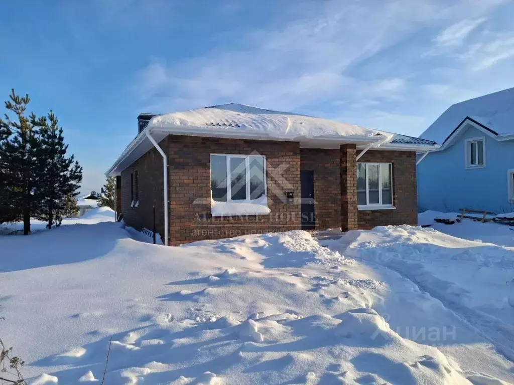 Дом в Татарстан, Лаишевский район, Сокуровское с/пос, д. Обухово ул. ... - Фото 1