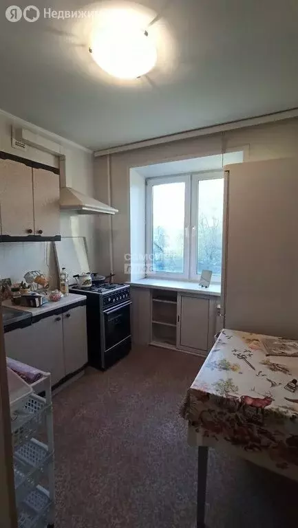 3-комнатная квартира: Тольятти, улица Горького, 68 (55.8 м) - Фото 2