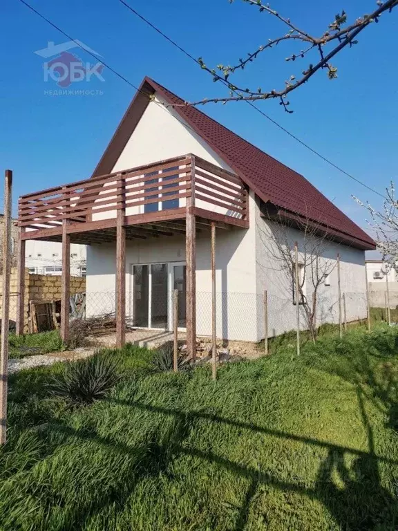 Дом в Крым, Сакский район, с. Молочное ул. Дружбы, 66В (137 м) - Фото 0