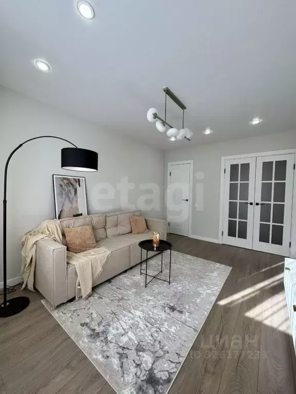 2-к кв. Севастополь просп. Октябрьской Революции, 39 (47.0 м) - Фото 1