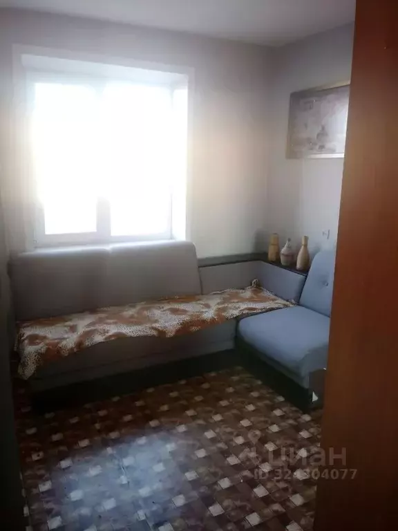 Комната Курганская область, Курган Заозерный жилрайон, 6-й мкр, 10 ... - Фото 1