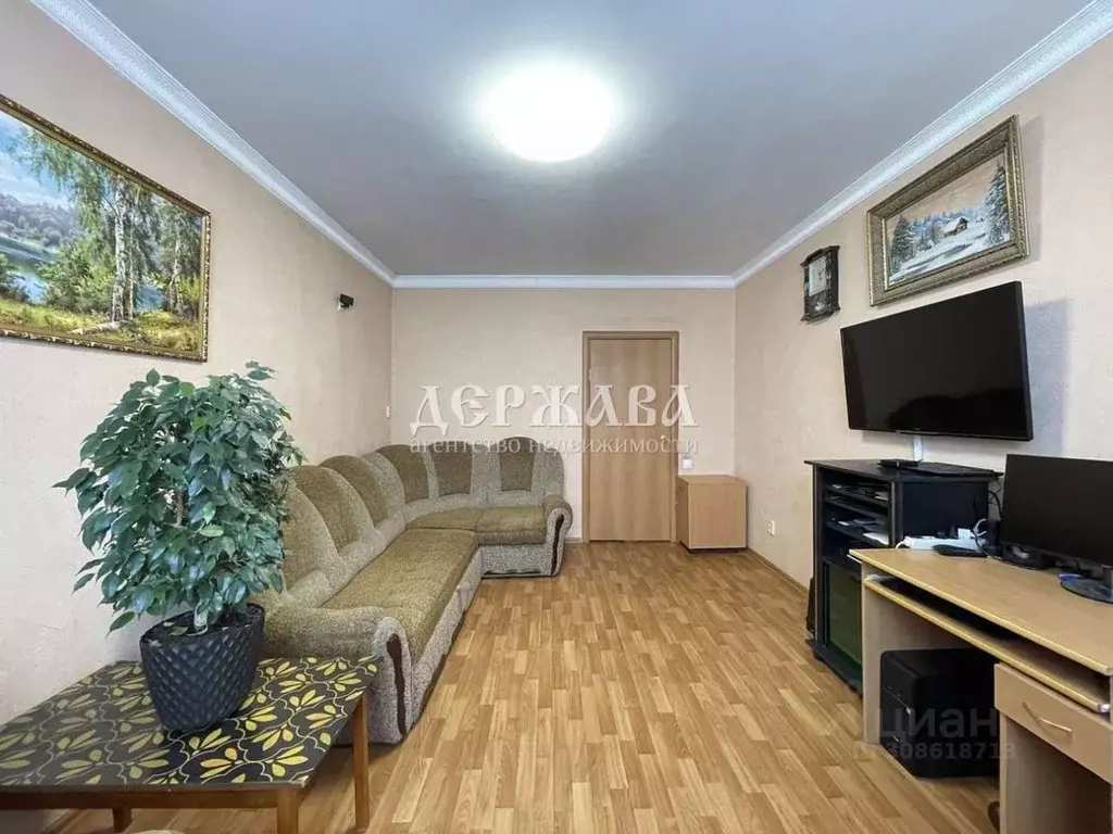 1-к кв. Белгородская область, Старый Оскол Солнечный мкр, 11 (39.5 м) - Фото 0