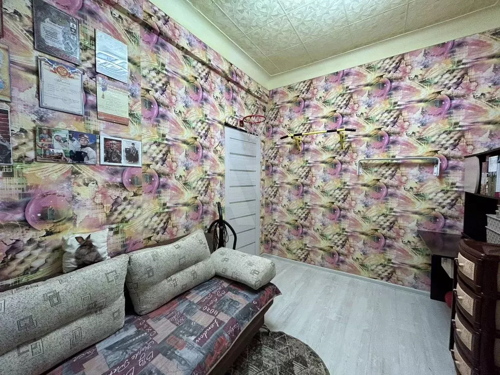 Комната 12 м в 3-к., 3/3 эт. - Фото 1