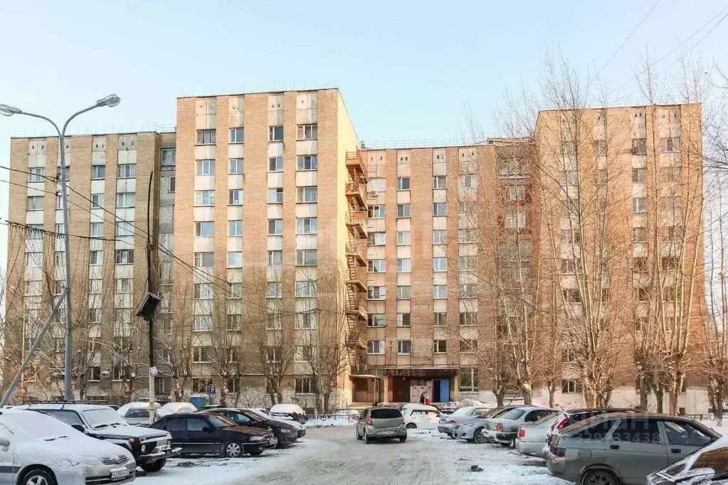 Комната Тюменская область, Тюмень ул. Республики, 218 (13.9 м) - Фото 1