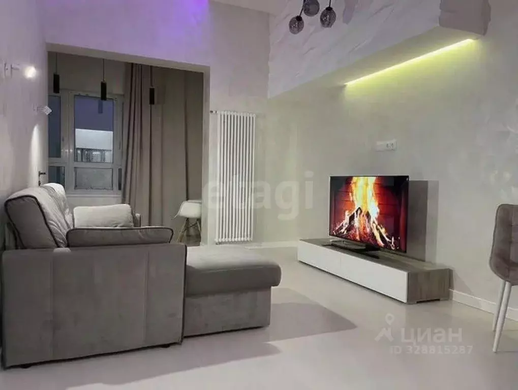 2-к кв. Пермский край, Пермь ул. Революции, 24 (44.0 м) - Фото 1