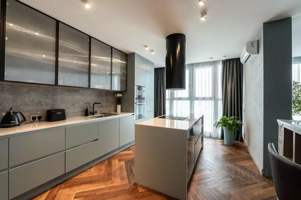 3-к кв. Свердловская область, Екатеринбург ул. Педагогическая, 28 ... - Фото 1