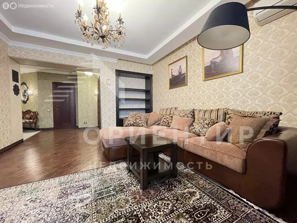 3-комнатная квартира: Екатеринбург, улица Щорса, 37 (94.5 м) - Фото 1