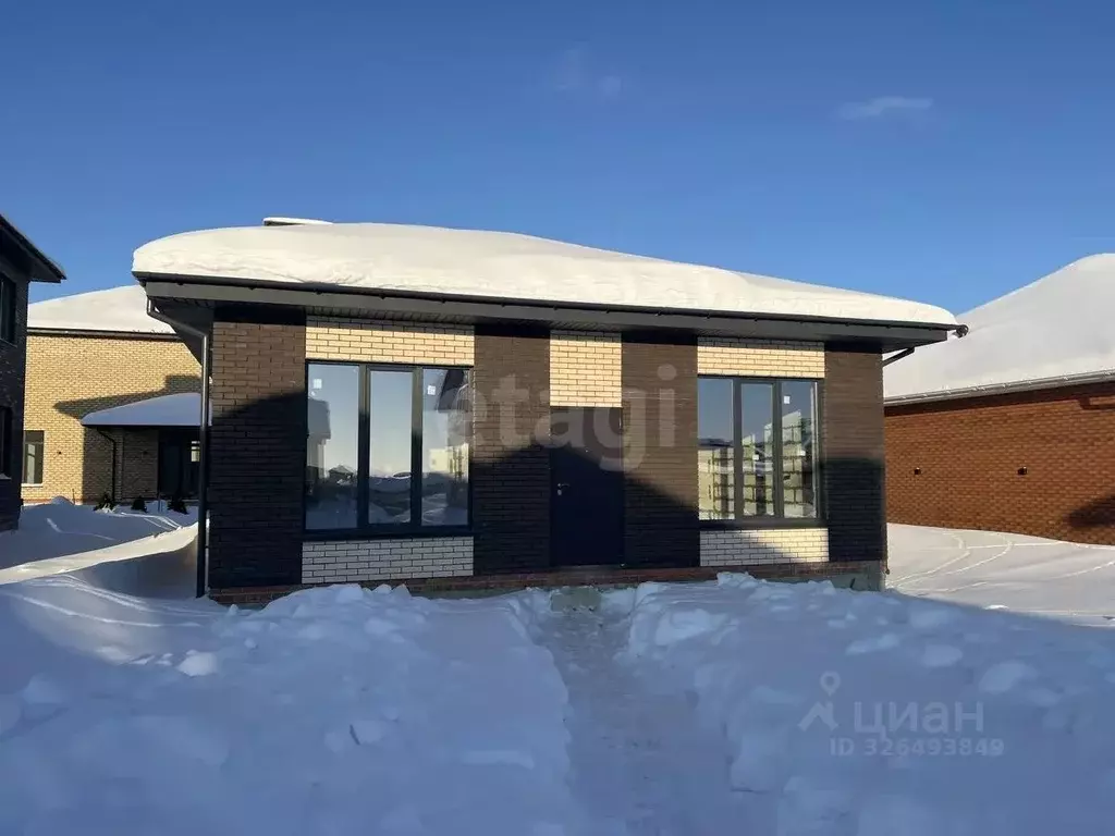 Дом в Калужская область, Калуга городской округ, д. Шопино ул. ... - Фото 1