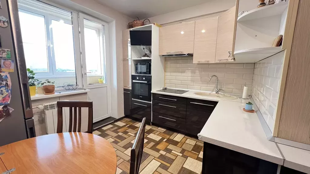 Продаётся 2-к квартира, 51.6 м - Фото 0