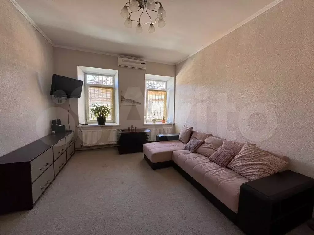 2-к. квартира, 50 м, 1/1 эт. - Фото 1