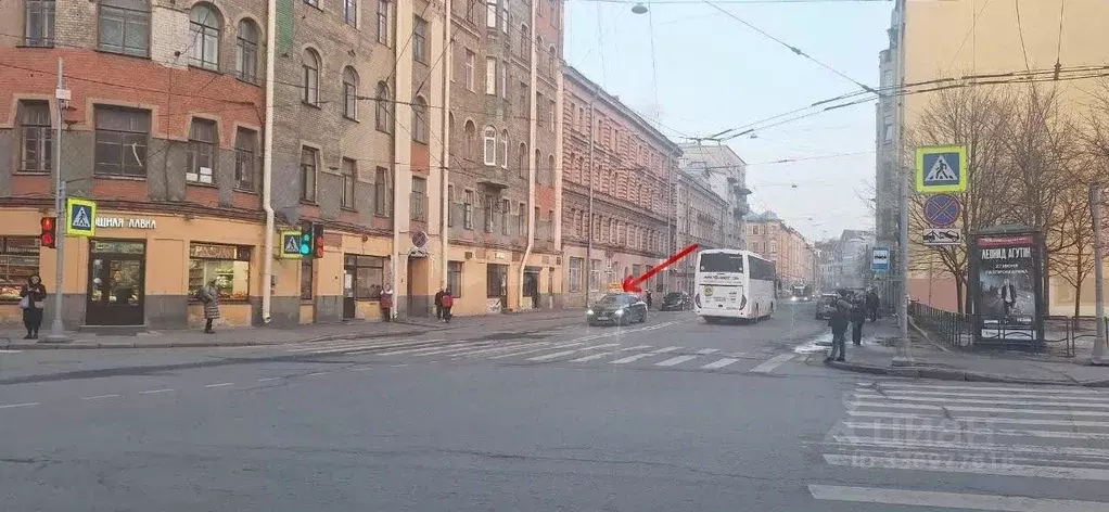 Торговая площадь в Санкт-Петербург 8-я Советская ул., 50 (197 м) - Фото 1