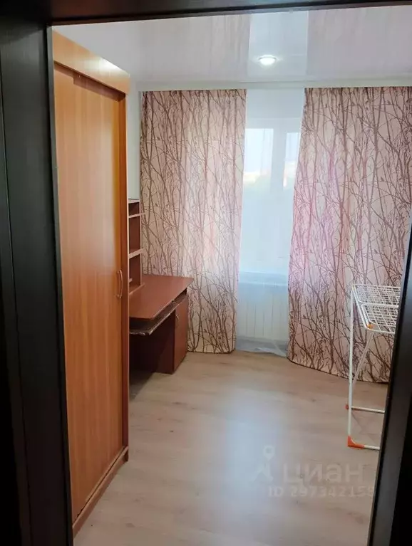 3-к кв. Омская область, Омск ул. Добровольского, 9 (49.7 м) - Фото 2