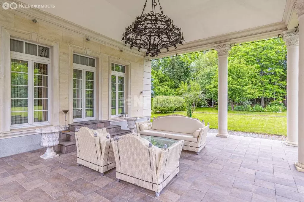 Дом в деревня Веледниково, КП Павлово (1400 м) - Фото 1