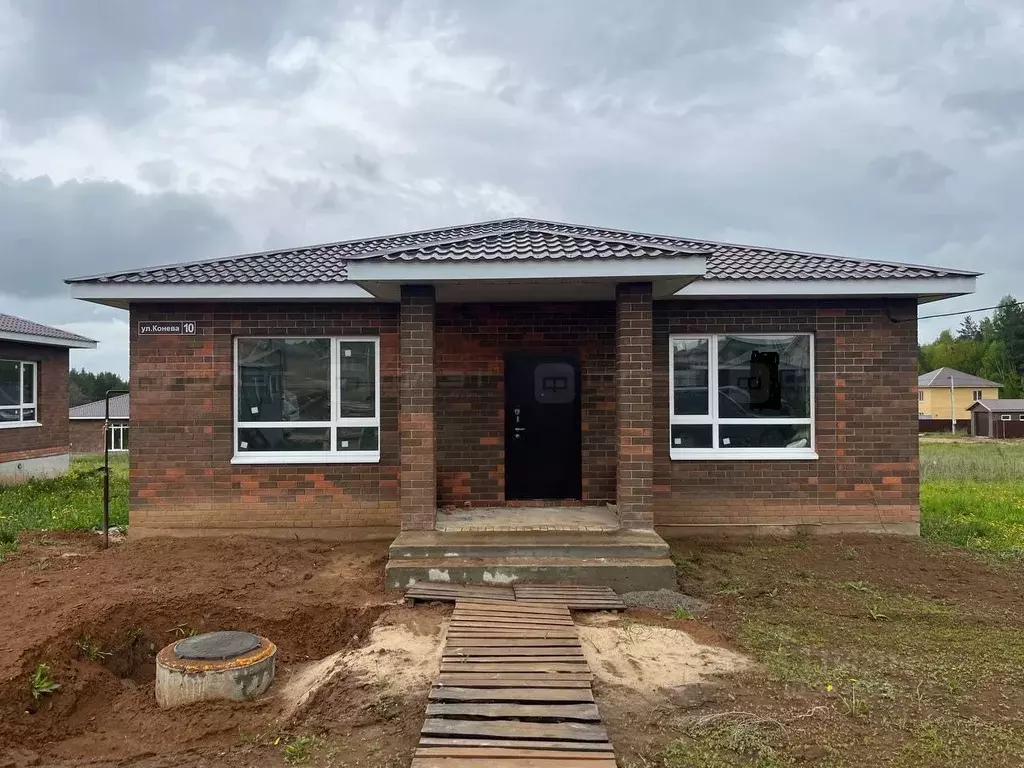 Дом в Татарстан, Высокогорский район, Чернышевское с/пос, с. Каймары ... - Фото 1