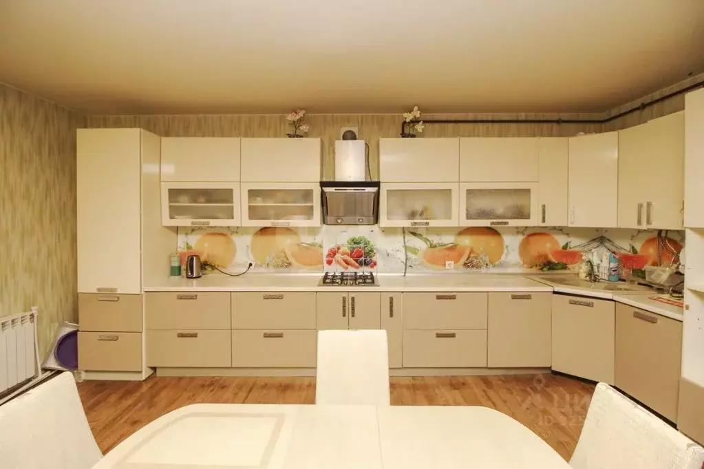 Дом в Ханты-Мансийский АО, Сургут пос. Снежный, ул. Гайдара (419 м) - Фото 2