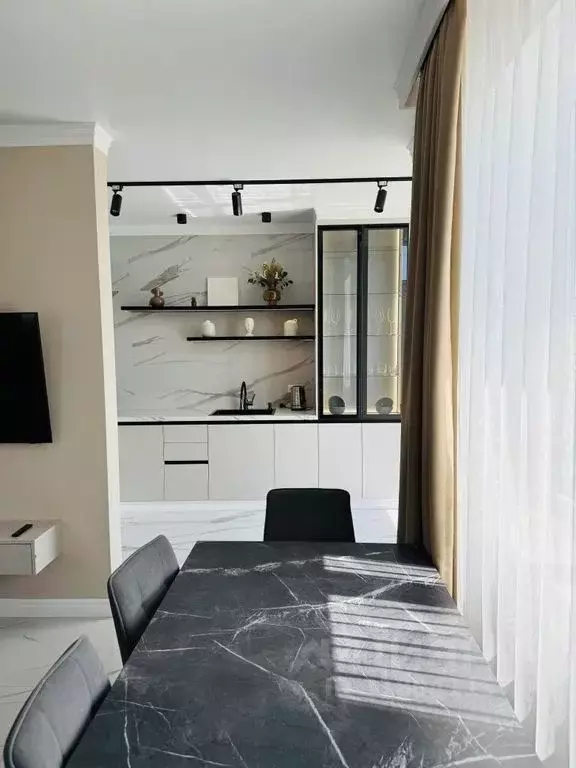 2-к кв. Северная Осетия, Владикавказ ул. Астана Кесаева, 44Вк1 (73.0 ... - Фото 1