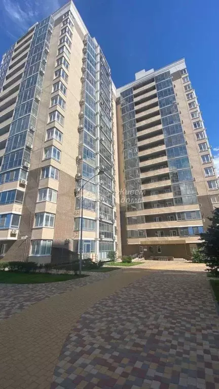 Ангарская 7 г. Ангарская 7б волгоград. Ангарская 7 г. Жк гранд авеню волгоград. Ангарская 7 г волгоград.