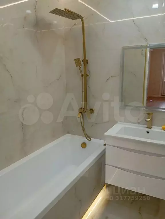 2-к кв. Дагестан, Каспийск ул. Зейнудина Батманова (76.0 м) - Фото 1