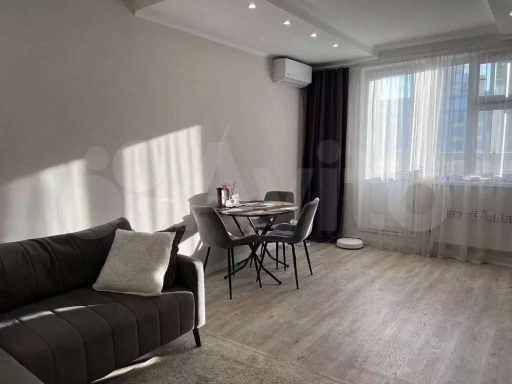 1-к. квартира, 30 м, 2/4 эт. - Фото 0
