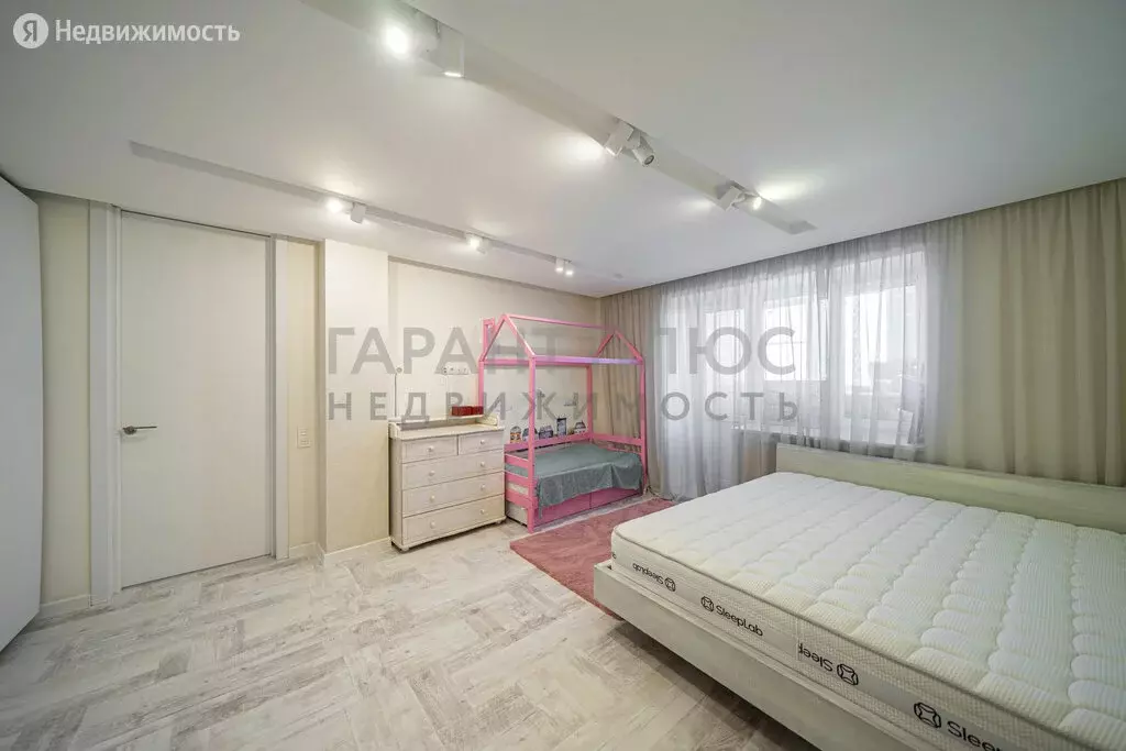 3-комнатная квартира: Липецк, улица Катукова, 23 (110 м) - Фото 1