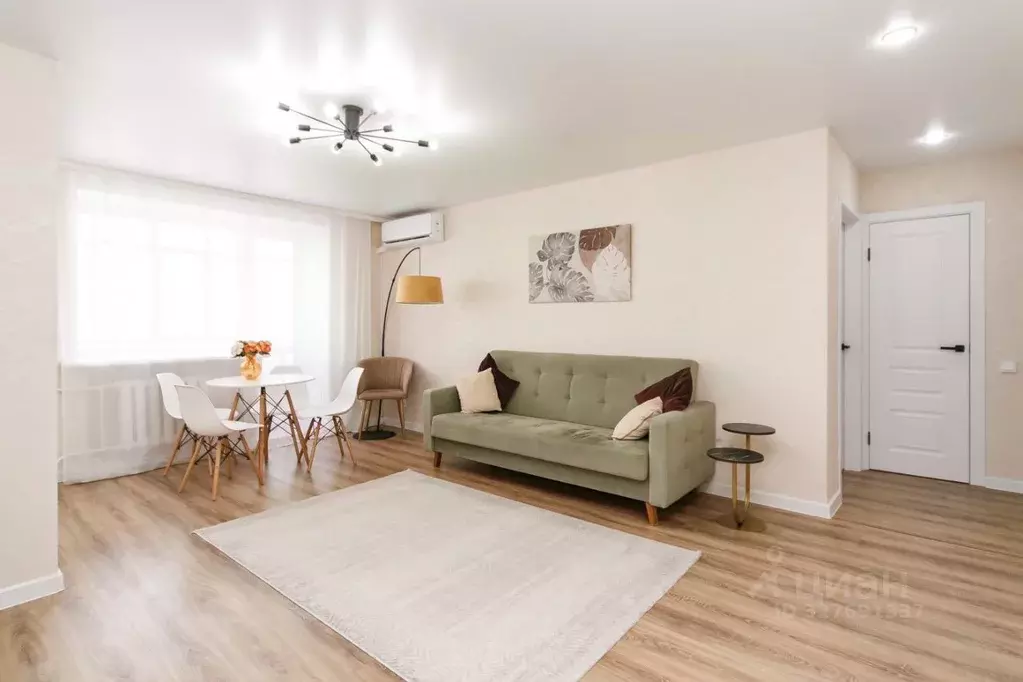 3-к кв. Башкортостан, Уфа Революционная ул., 56 (55.0 м) - Фото 1