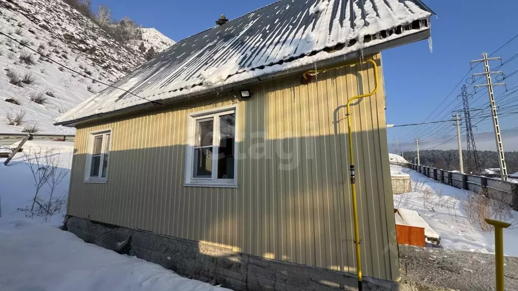 Дом в Алтай, Майминский район, с. Манжерок ул. Веселая, 12 (49 м) - Фото 1